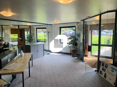 Bureaux - A LOUER - 293 m&sup2; divisibles &agrave; partir de 18 m&sup2; 3175 77185 Lognes