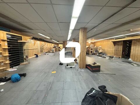 Locaux Commerciaux - A VENDRE - 1&nbsp;024 m&sup2; non divisibles 2600000 33000 Bordeaux