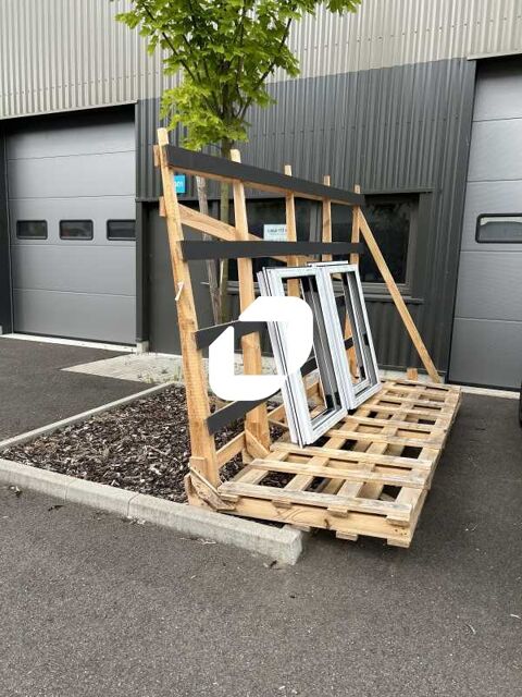 Locaux d'Activit&eacute;s - A LOUER - 131 m&sup2; non divisibles 1400 67810 Holtzheim