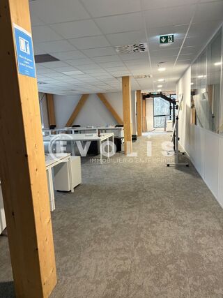   HAUTE BORNE - 721 m² non divisibles Villeneuve d'ascq