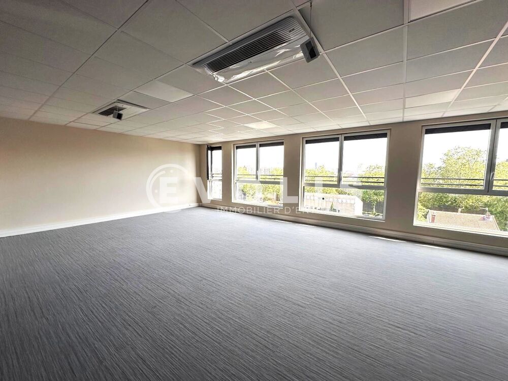   Bureaux - A LOUER - 88 m² non divisibles 