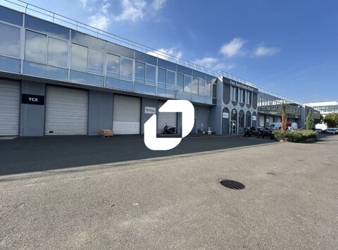 Locaux d'Activit&eacute;s - A LOUER - 4&nbsp;698 m&sup2; non divisibles 20833 93200 Saint denis
