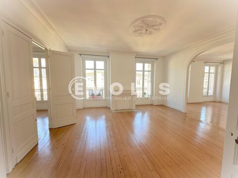 Bureaux - A LOUER - 189 m&sup2; non divisibles 3938 33000 Bordeaux