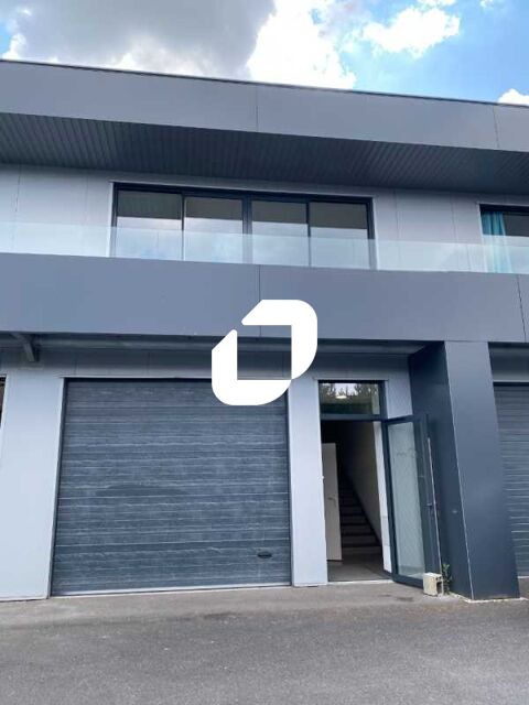 Locaux d'Activit&eacute;s - A LOUER - 252 m&sup2; non divisibles 2725 33610 Canejan