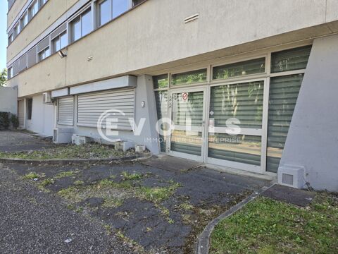   Bureaux - A LOUER - 664 m² divisibles à partir de 18 m² 