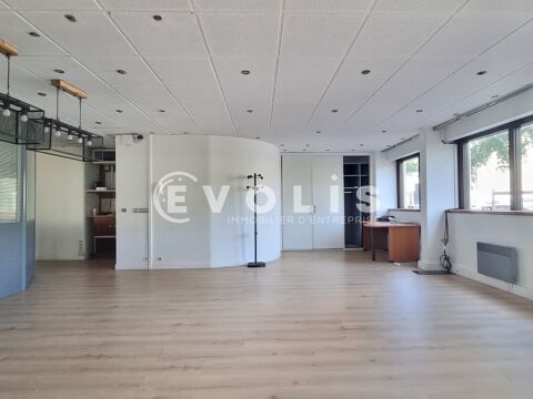   Bureaux - A LOUER - 222 m² divisibles à partir de 87 m² 