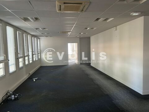   Bureaux - A LOUER - 774 m² non divisibles 