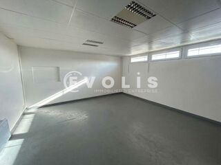   Locaux d'activité - A LOUER - 1 430 m² non divisibles Cheptainville
