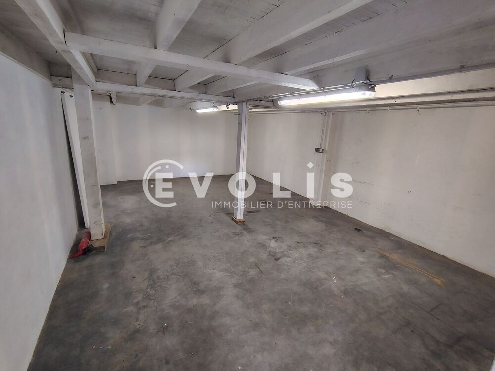   Locaux d'activité - A LOUER - 160 m² non divisibles Saint maur des fosses