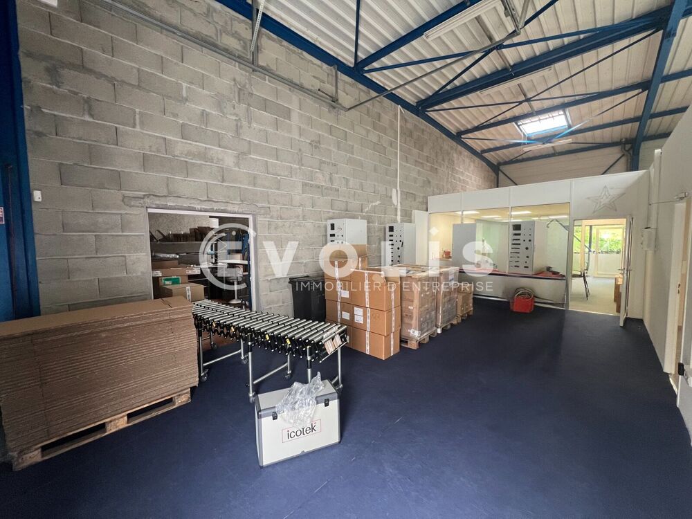   LOCAL A LOUER - 170 m² non divisibles Rillieux la pape