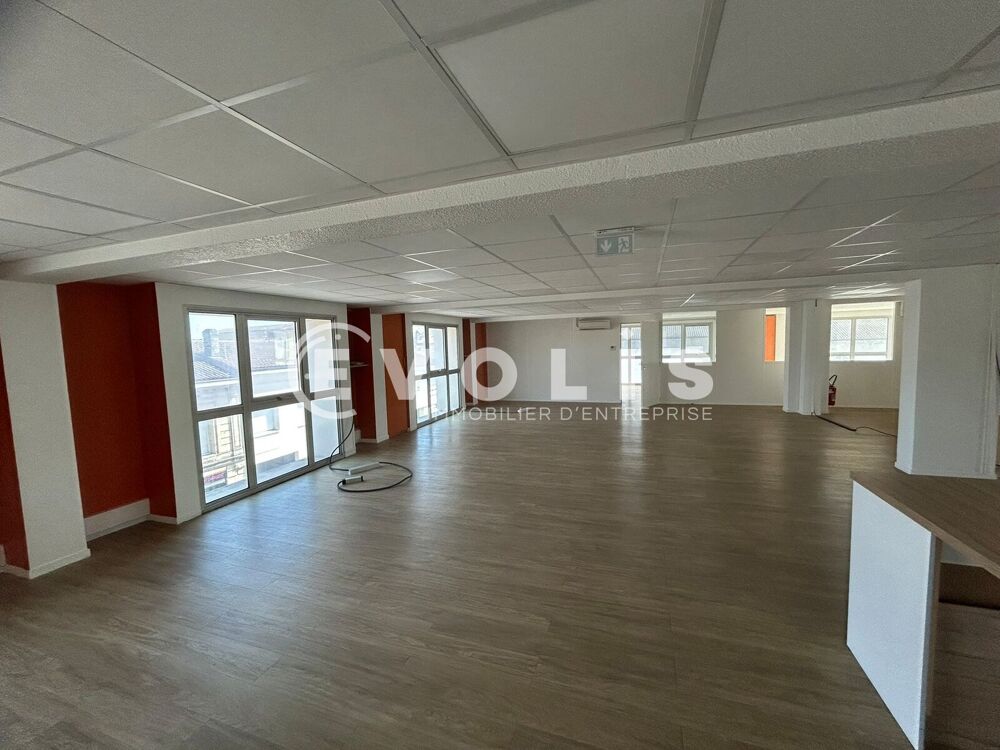   Bureaux - A LOUER - 522 m² divisibles Bordeaux
