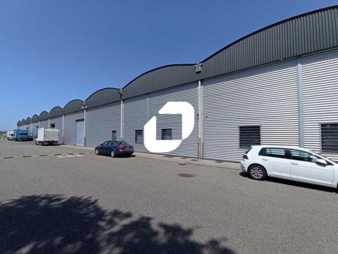 IDEALEMENT SITUE AVEC BELLES SUPERFICIES - 1&nbsp;990 m&sup2; divisibles &agrave; partir de 100 m&sup2; 13792 69800 Saint priest