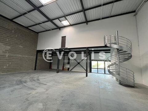   A LOUER ST QUENTIN FALLAVIER - 298 m² non divisibles 