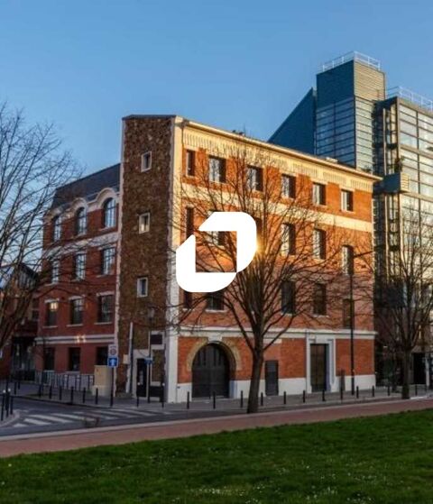 Esprit industriel / E.R.P. - 749 m&sup2; divisibles &agrave; partir de 326 m&sup2; 14084 93210 Saint denis