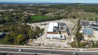   1 104 m²  usage Commerce - 1 104 m² non divisibles Sorgues