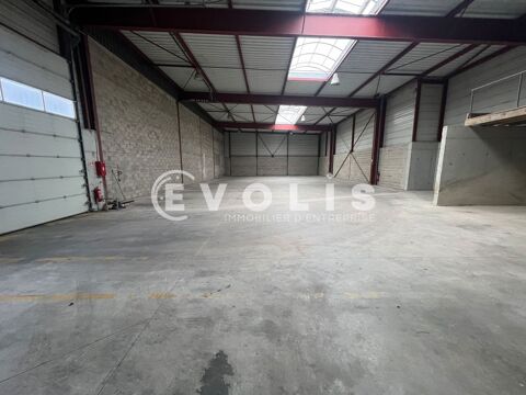 Locaux d'activit&eacute; - A LOUER - 688 m&sup2; non divisibles 5160 77240 Cesson