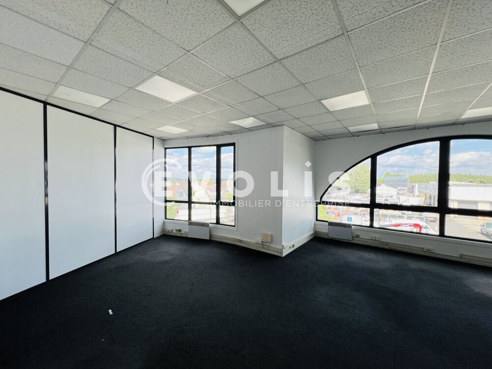   Bureaux - A LOUER - 59 m² non divisibles Pontault combault