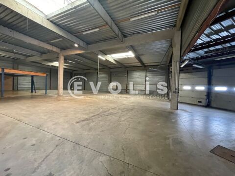 Locaux d'activit&eacute; - A LOUER - 996 m&sup2; non divisibles 7501 33320 Eysines