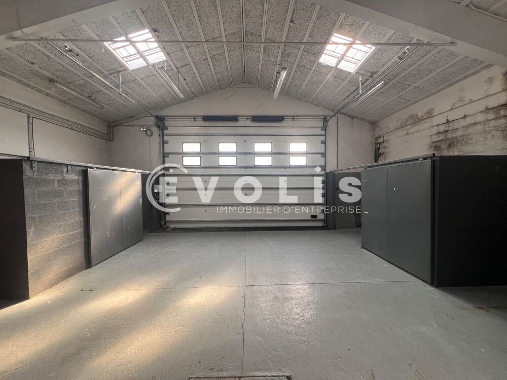   Locaux d'activité - A LOUER - 435 m² non divisibles Saint maur des fosses