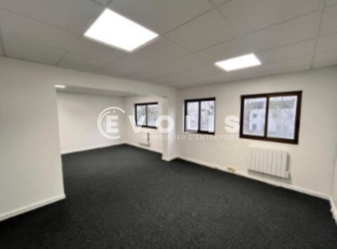 Bureaux - A LOUER - 523 m&sup2; divisibles &agrave; partir de 15 m&sup2; 5012 91350 Grigny