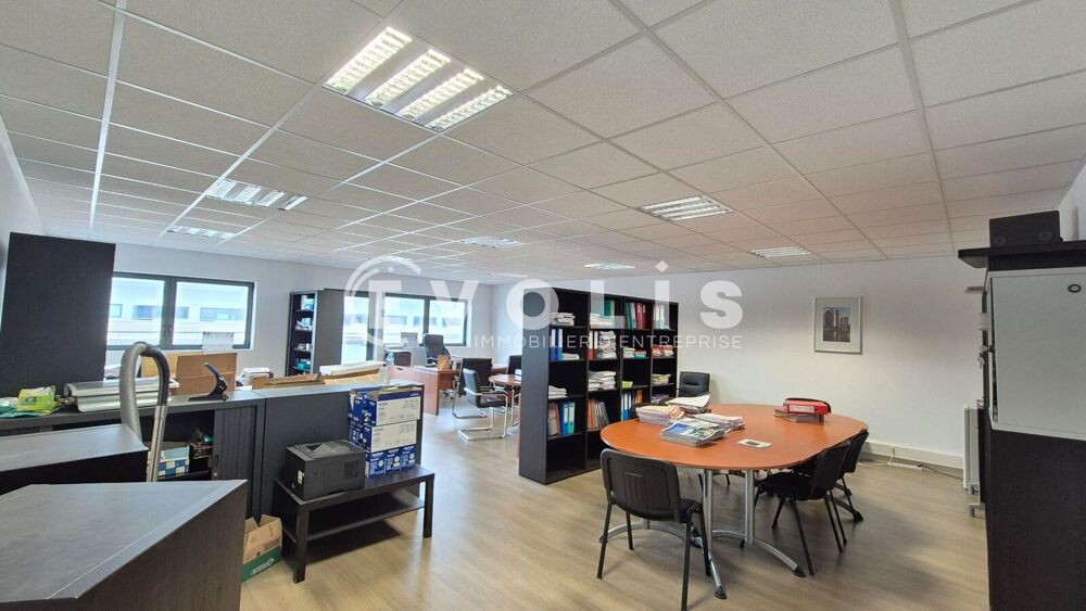   Bureaux - A LOUER - 69 m² non divisibles Serris