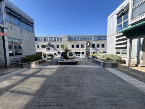   Locaux d'activité - A LOUER - 178 m² non divisibles 