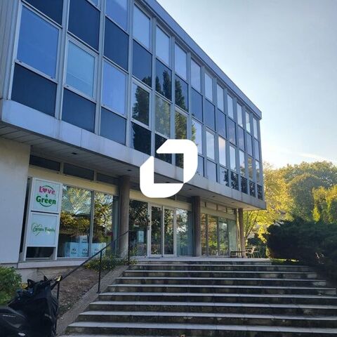 Bureaux - A LOUER - 193 m&sup2; non divisibles 4021 92500 Rueil malmaison