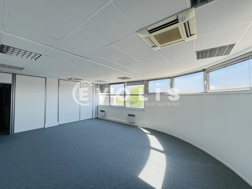   BUREAUX AMENAGES - 655 m² divisibles à partir de 100 m² Alfortville