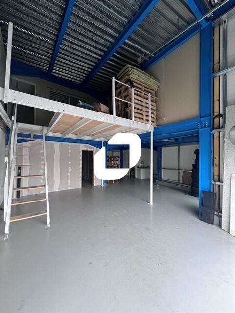 Locaux d'Activit&eacute;s - A VENDRE - 208 m&sup2; non divisibles 350000 77124 Villenoy