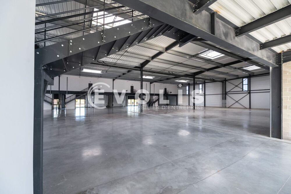   Locaux d'activité - A LOUER - 3 804 m² divisibles à partir de 309 m² Villebon sur yvette