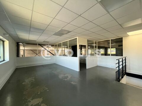   LOCAUX NEUFS AVEC 2 QUAIS DE CHARGEMENT - 3 488 m² non divisibles 