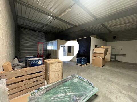 Locaux d'Activit&eacute;s - A LOUER - 200 m&sup2; non divisibles 1400 33185 Le haillan