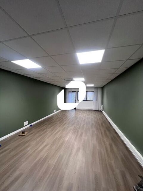 Bureaux - A LOUER - 76 m&sup2; divisibles &agrave; partir de 38 m&sup2; 1393 77700 Serris