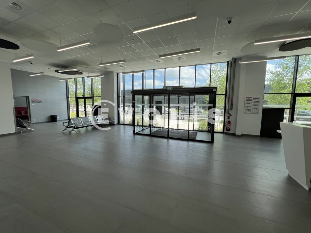  BUREAUX NEUFS - 532 m² divisibles à partir de 271 m² Champs sur marne