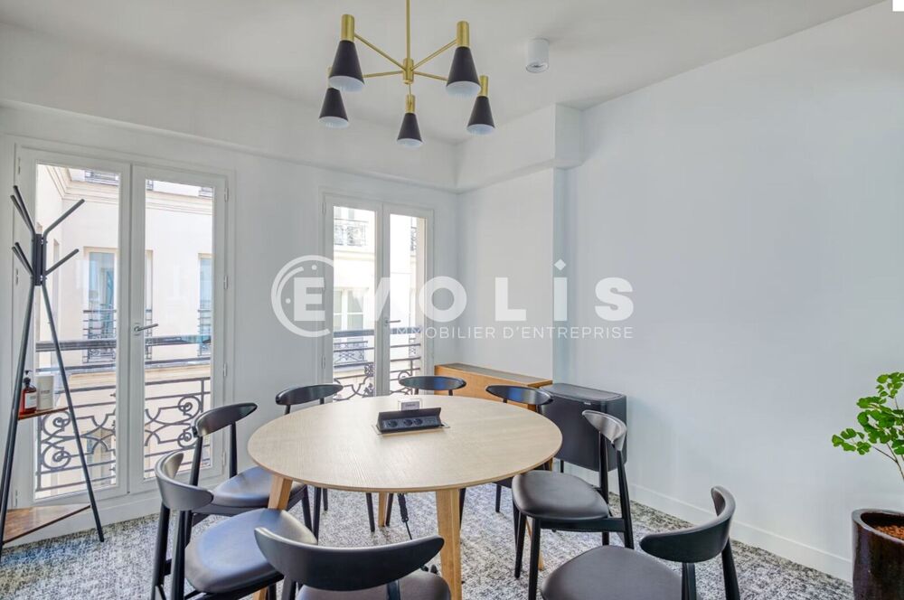   Bureaux - A LOUER - 332 m² non divisibles Paris 2