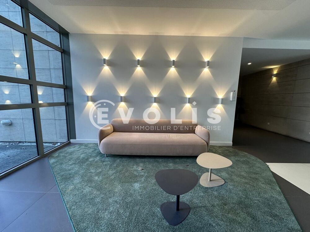   Bureaux - A LOUER - 1 398 m² divisibles à partir de 250 m² Rueil malmaison