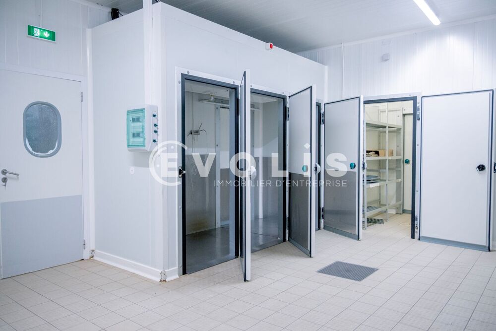  LOCAUX DE PRODUCTION ALIMENTAIRE - 340 m² non divisibles Tarascon