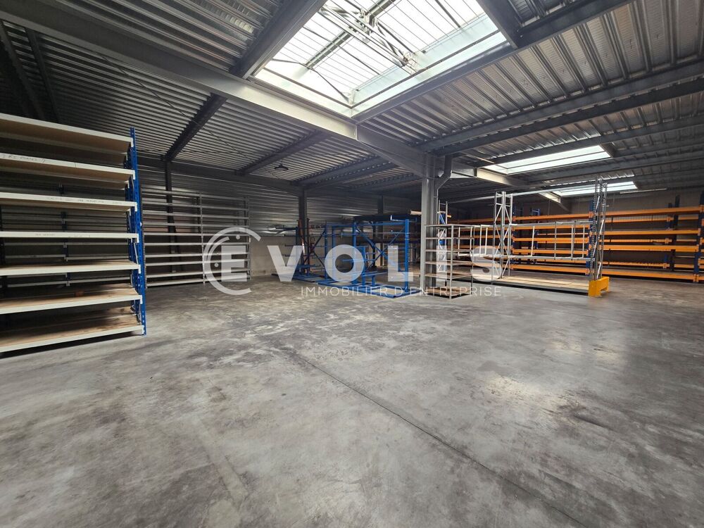   Locaux d'activité - A LOUER - 955 m² non divisibles Chilly mazarin