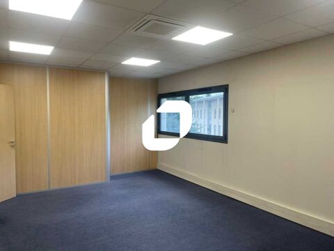 Bureaux - A LOUER - 247 m&sup2; non divisibles 2063 44800 Saint herblain