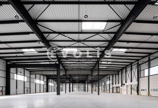   Locaux d'activité - A LOUER - 11 639 m² divisibles à partir de 1 245 m² Le bourget