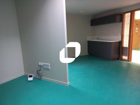 Bureaux - A LOUER - 327 m&sup2; non divisibles 3200 59100 Roubaix