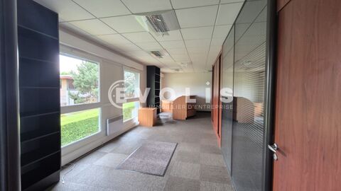   Bureaux - A LOUER - 65 m² non divisibles 
