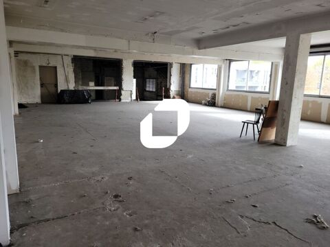 Bureaux - A LOUER - 230 m&sup2; non divisibles 3642 93100 Montreuil
