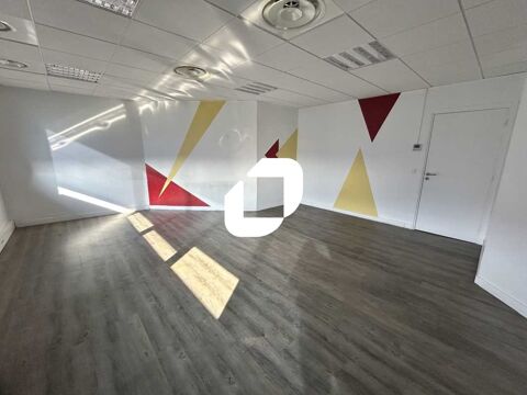 Bureaux - A LOUER - 452 m&sup2; non divisibles 5650 95120 Ermont