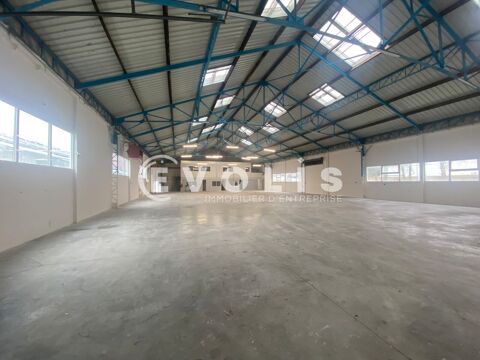   Locaux d'activité - A LOUER - 1 735 m² divisibles à partir de 850 m² 