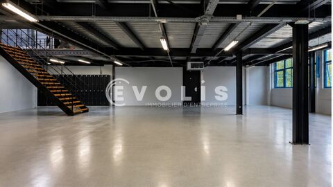   Locaux d'activité - A LOUER - 1 136 m² non divisibles 
