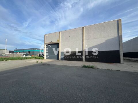   Locaux d'activité - A LOUER - 1 043 m² non divisibles 