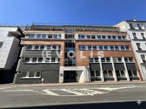 BUREAUX A LOUER PROCHE METRO LIGNE 13 - 584 m&sup2; divisibles &agrave; partir de 291 m&sup2; 15742 92240 Malakoff