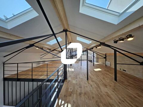 BATIMENT INDEPENDANT TYPE LOFT A VENDRE - 251 m&sup2; non divisibles 1250000 94110 Arcueil