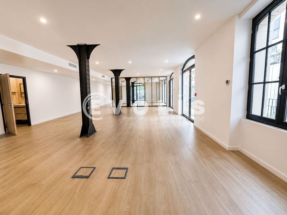   Bureaux - A VENDRE - 190 m² non divisibles Ivry sur seine